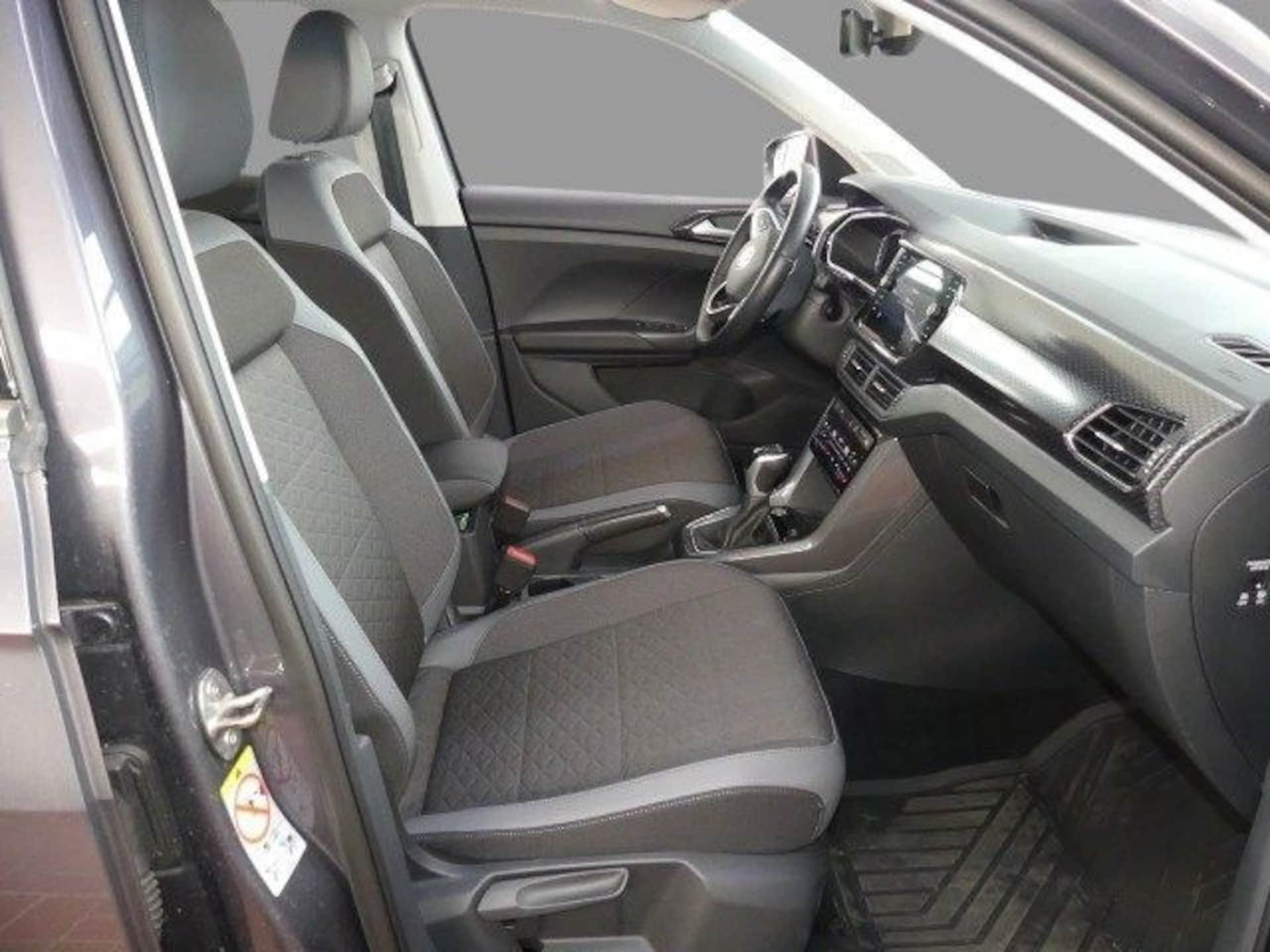 Volkswagen T-Cross Style
