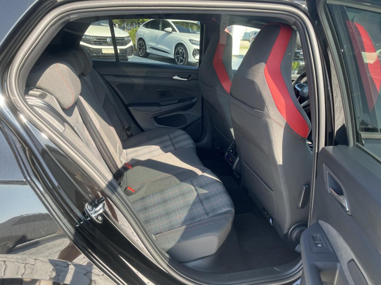 Volkswagen Golf – Bild 8