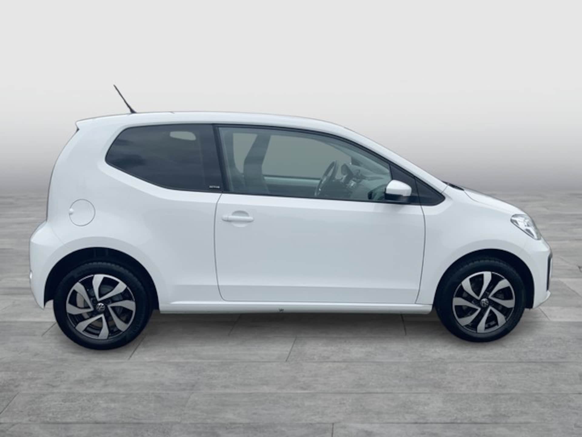 Volkswagen up! ACTIVE