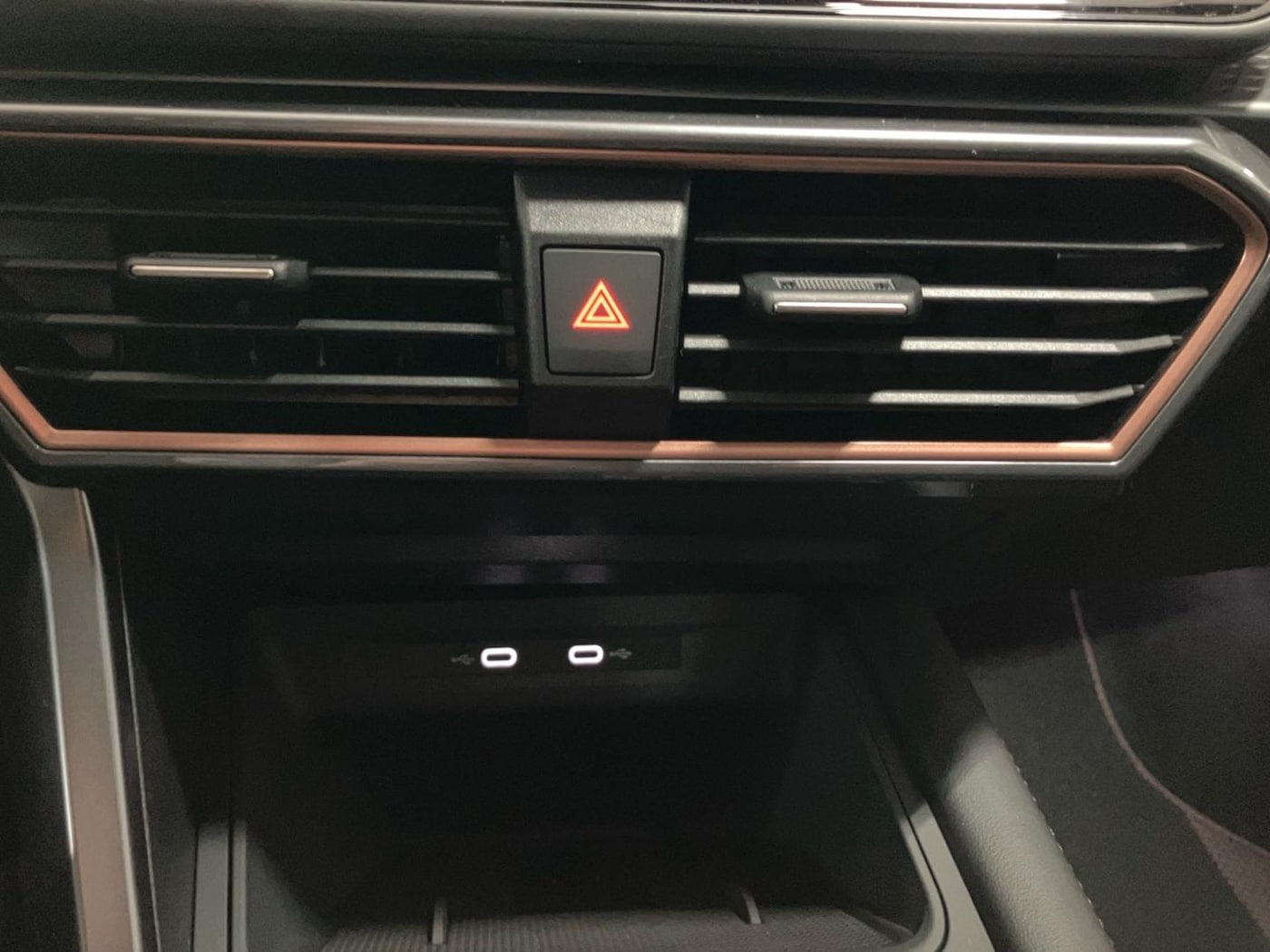 CUPRA Formentor 1.5 eTSI DSG 110 kW (150 CV) — photo 17