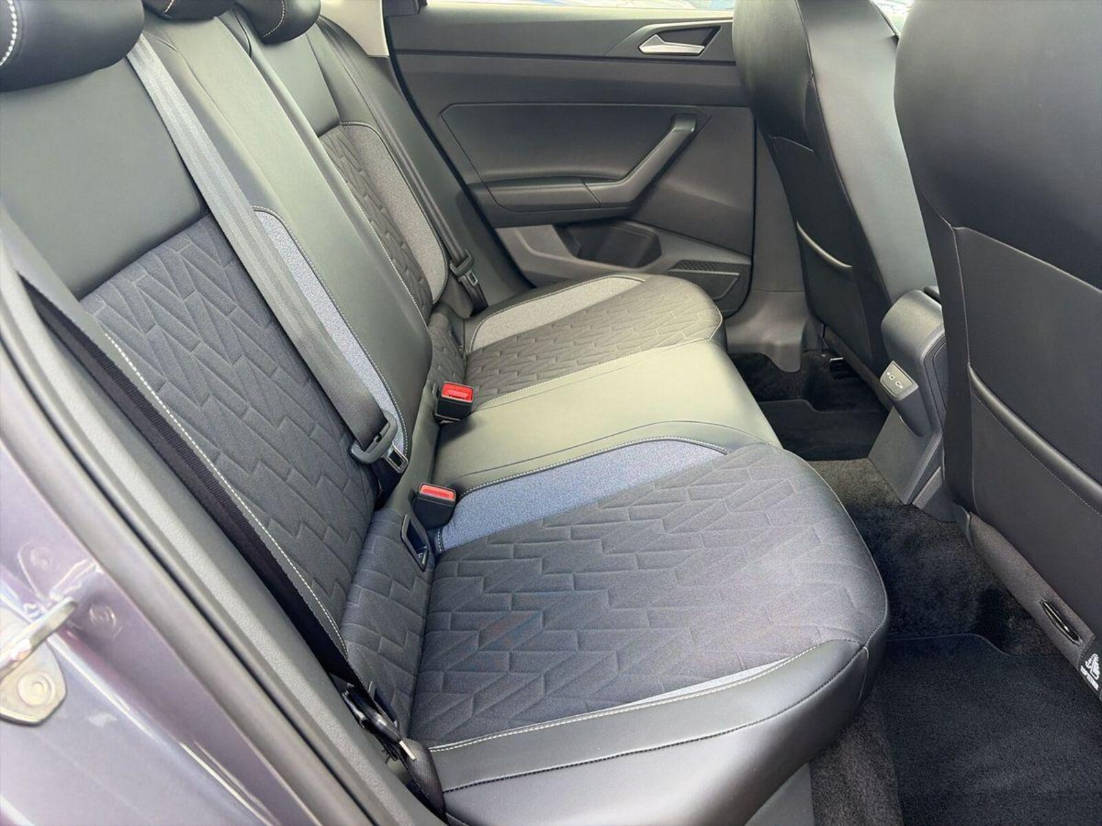 Volkswagen Polo – Bild 9