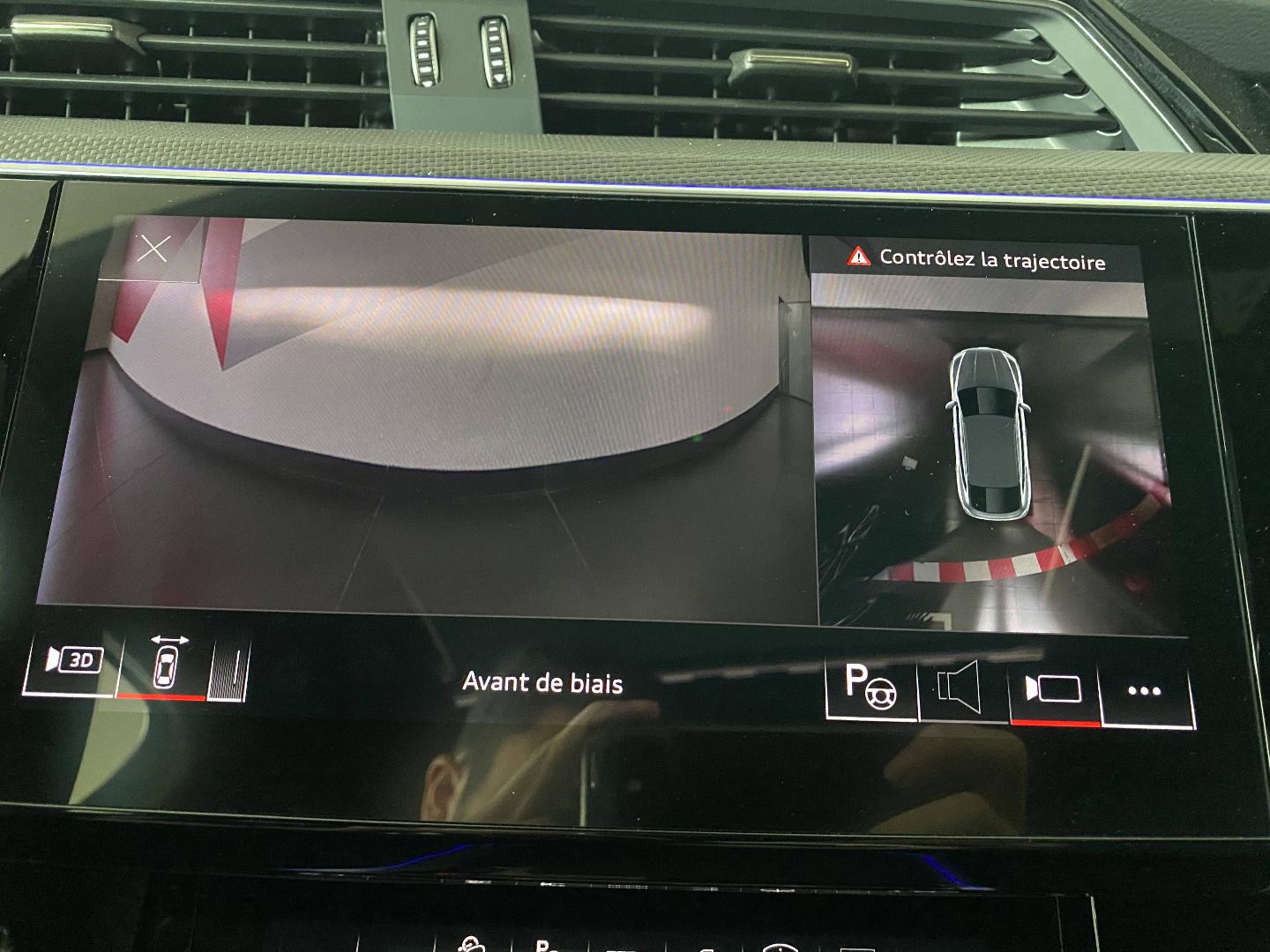 Image about Audi SQ8 Sportback e-tron SQ8 Sportback e-tron 370,00 kW