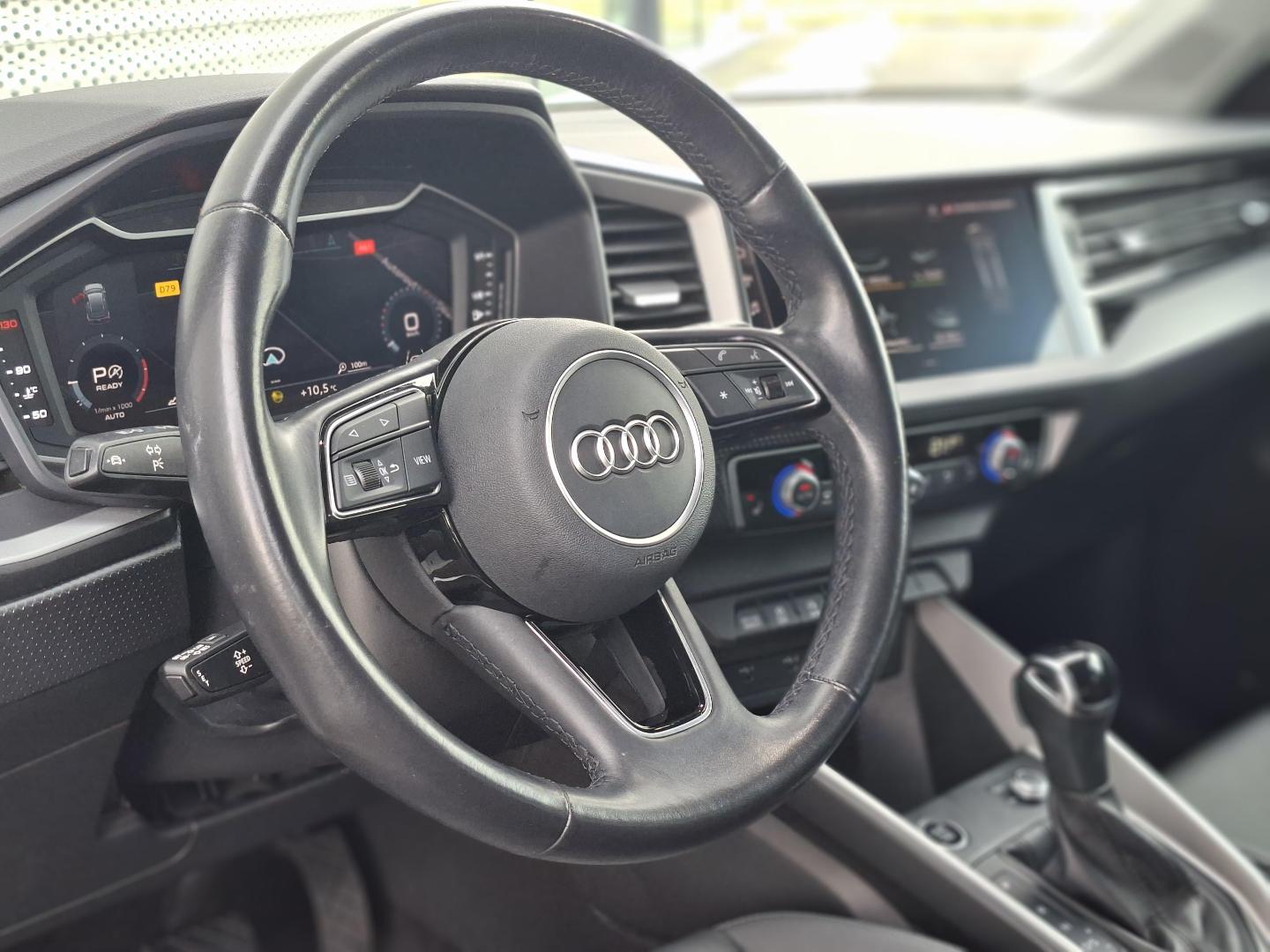 Image about Audi A1 citycarver Design Luxe 30 TFSI 81 kW (110 ch) S tronic