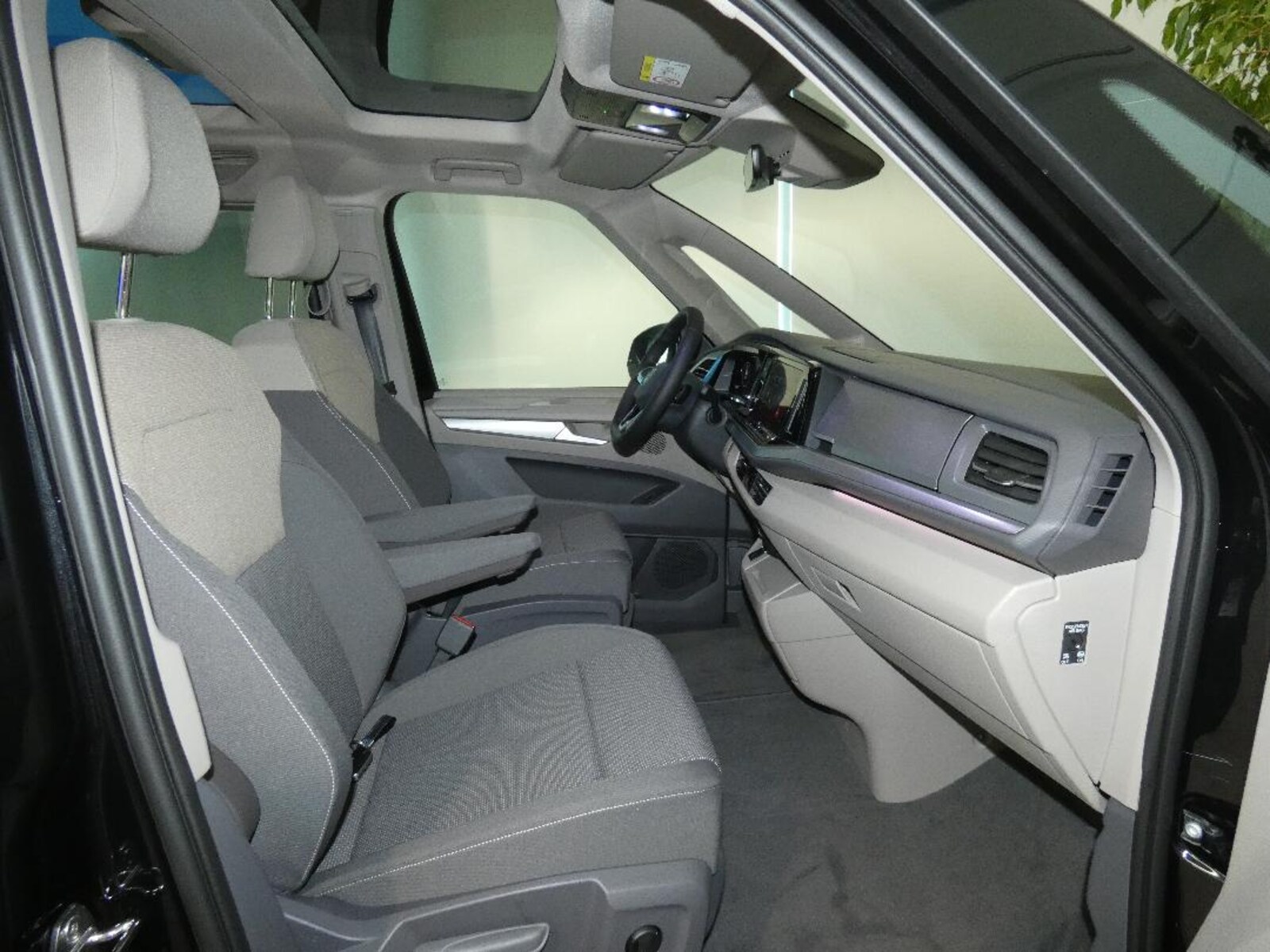 Volkswagen Multivan Langversion – Bild 20