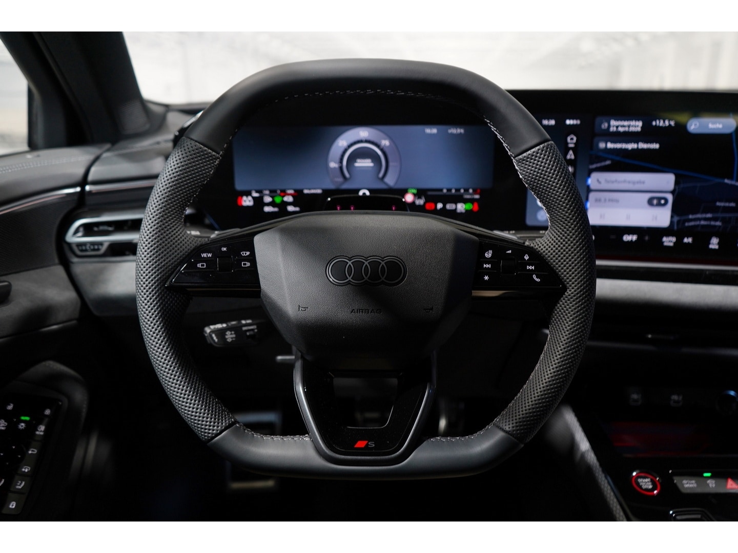 Bild über Audi A5 Avant e-hybrid e-hybrid quattro 270 kW S tronic - für weitere Informationen kontaktieren Sie den Audi Partner