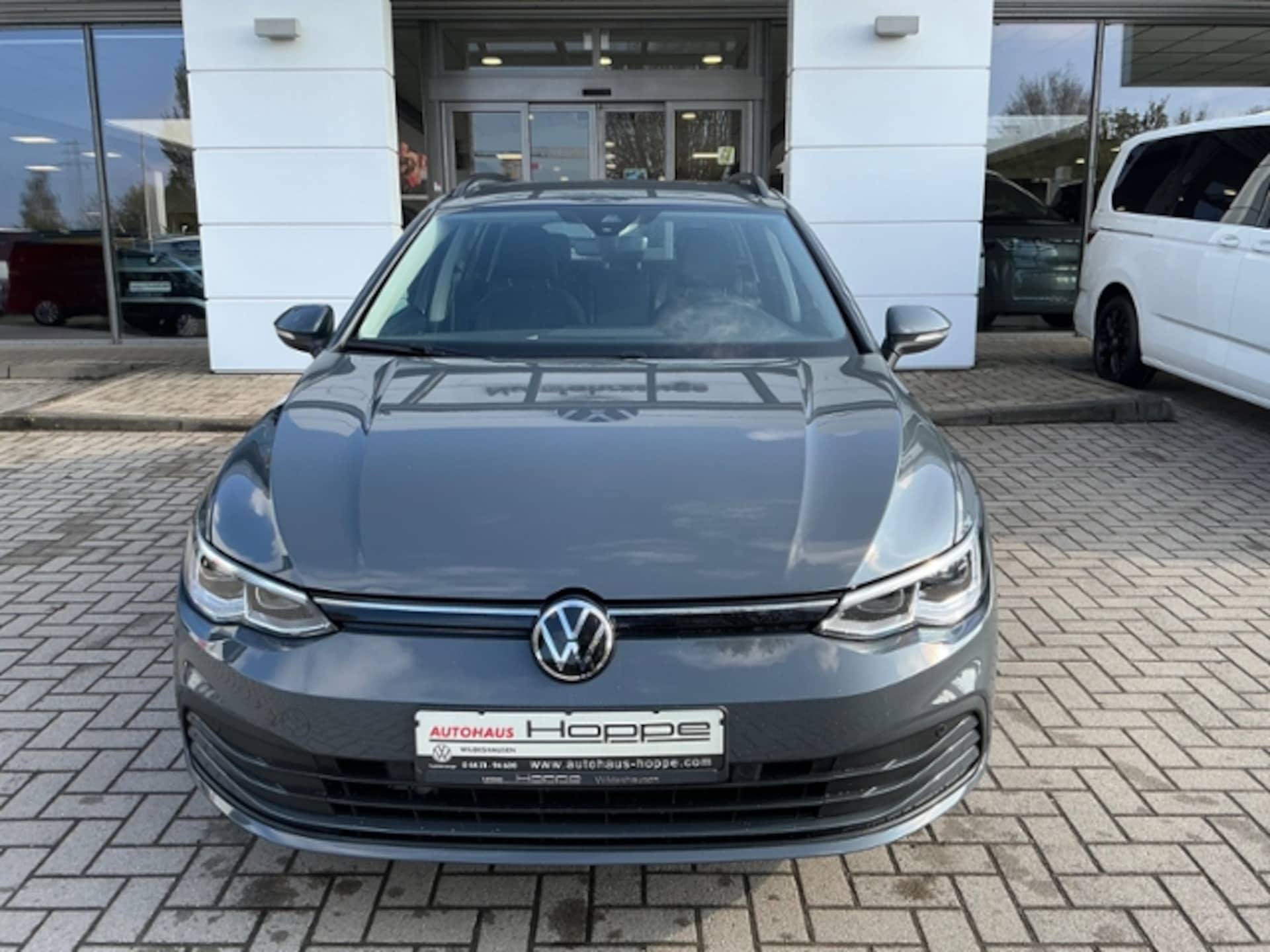 Volkswagen Golf Variant Life
