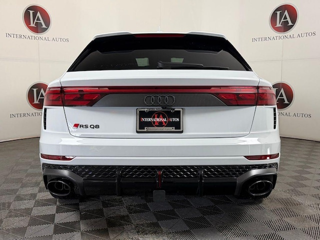 2026 Audi RS Q8 SUV performance