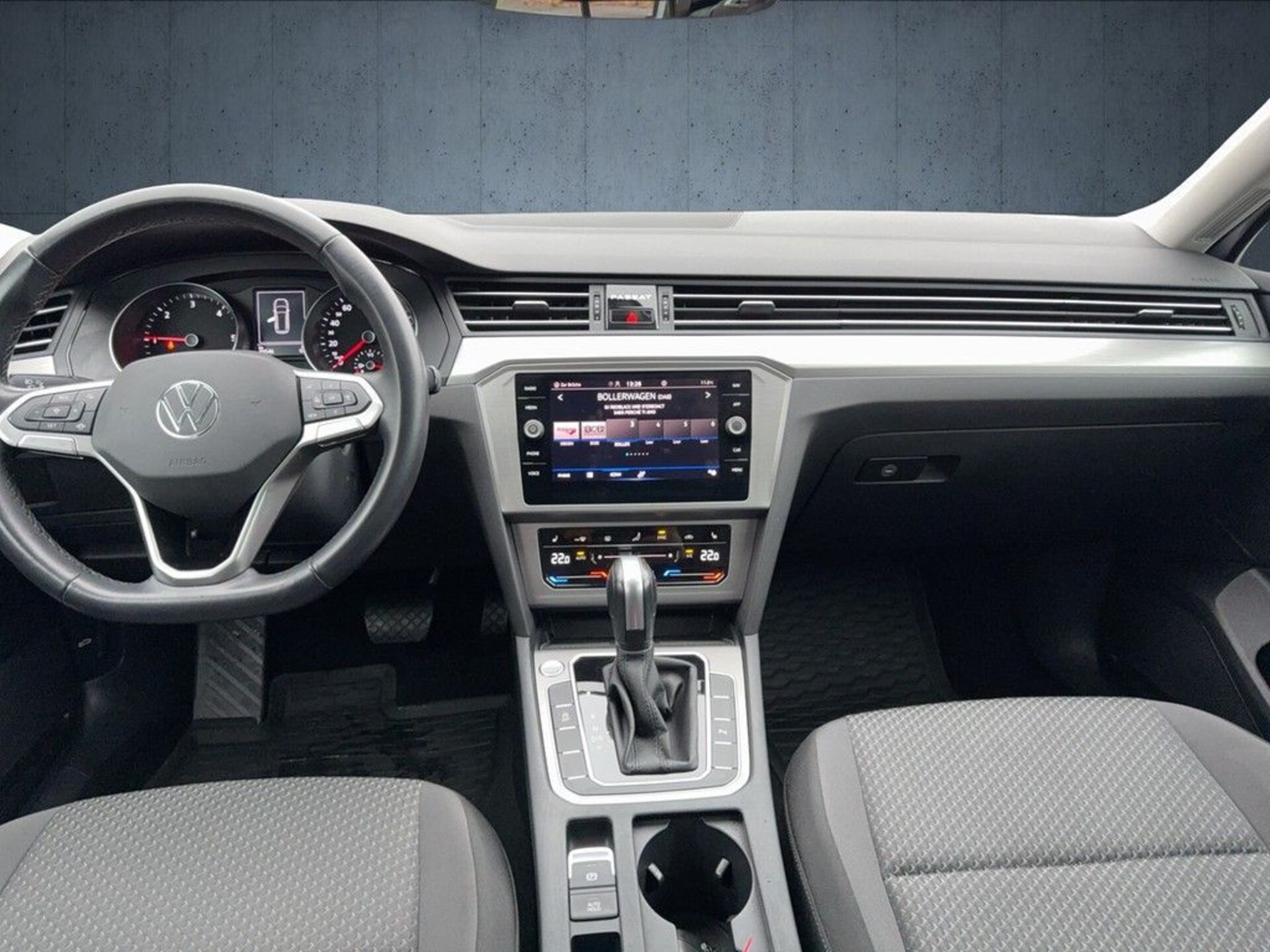Volkswagen Passat Variant Basis-Modell