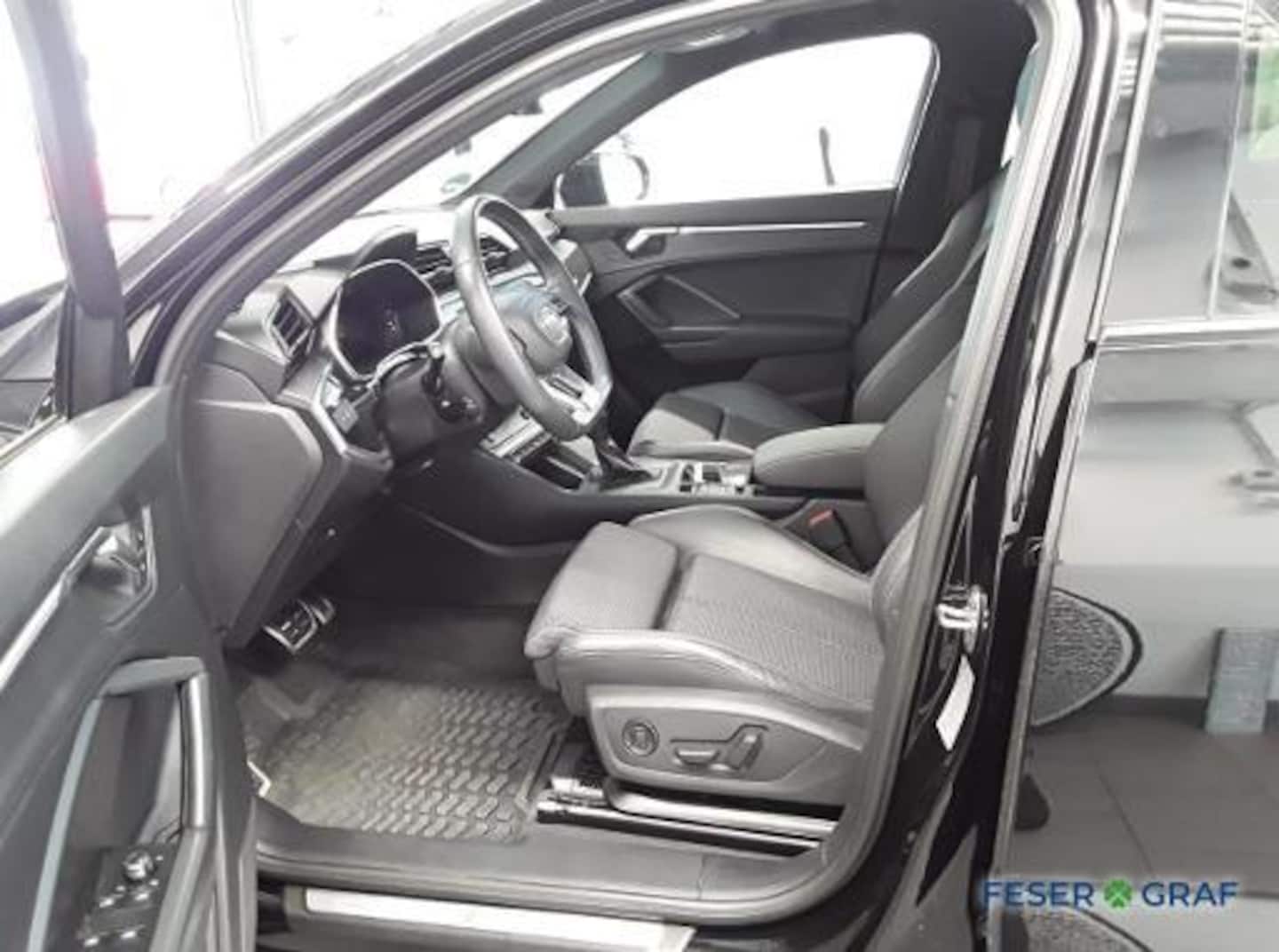 Bild über Audi Q3 Sportback S line 40 TFSI quattro S tronic - für weitere Informationen kontaktieren Sie den Audi Partner