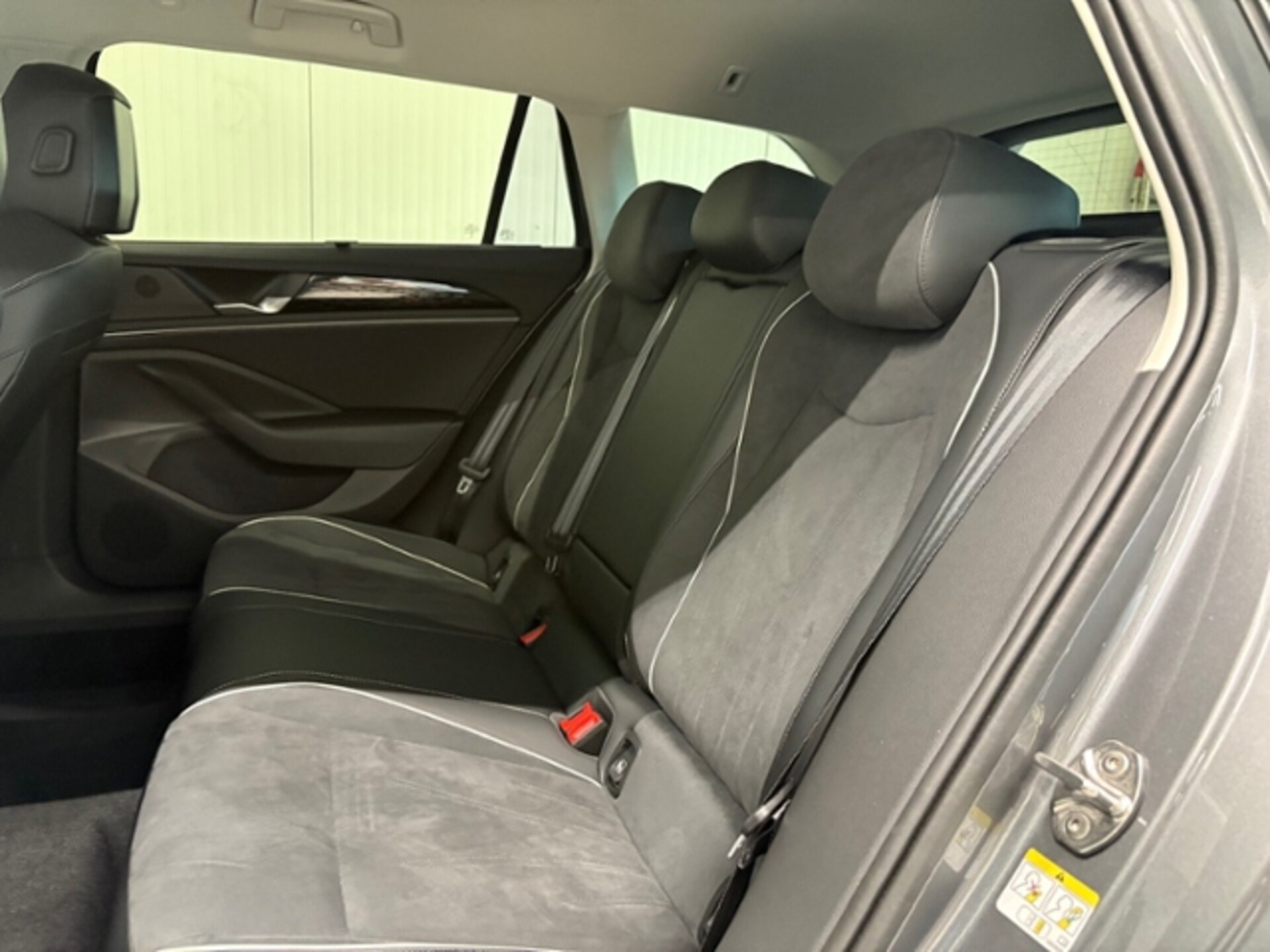 Volkswagen Passat Elegance