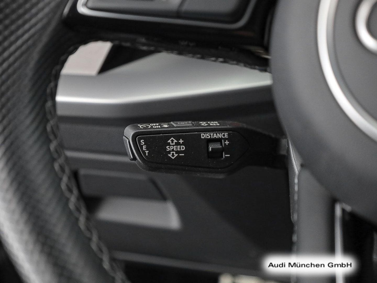 Bild über Audi S3 Sportback TFSI quattro S tronic - für weitere Informationen kontaktieren Sie den Audi Partner