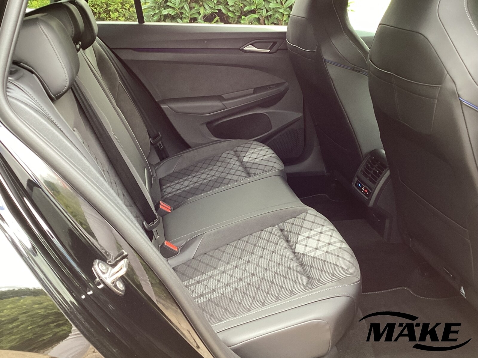 Volkswagen Golf Variant – Bild 8