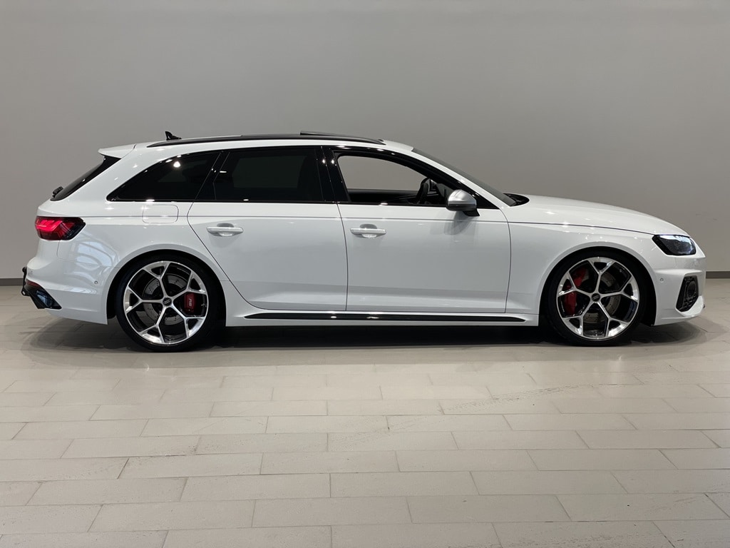 Image about Audi RS 4 Avant RS 4 Avant 450 hk tiptronic