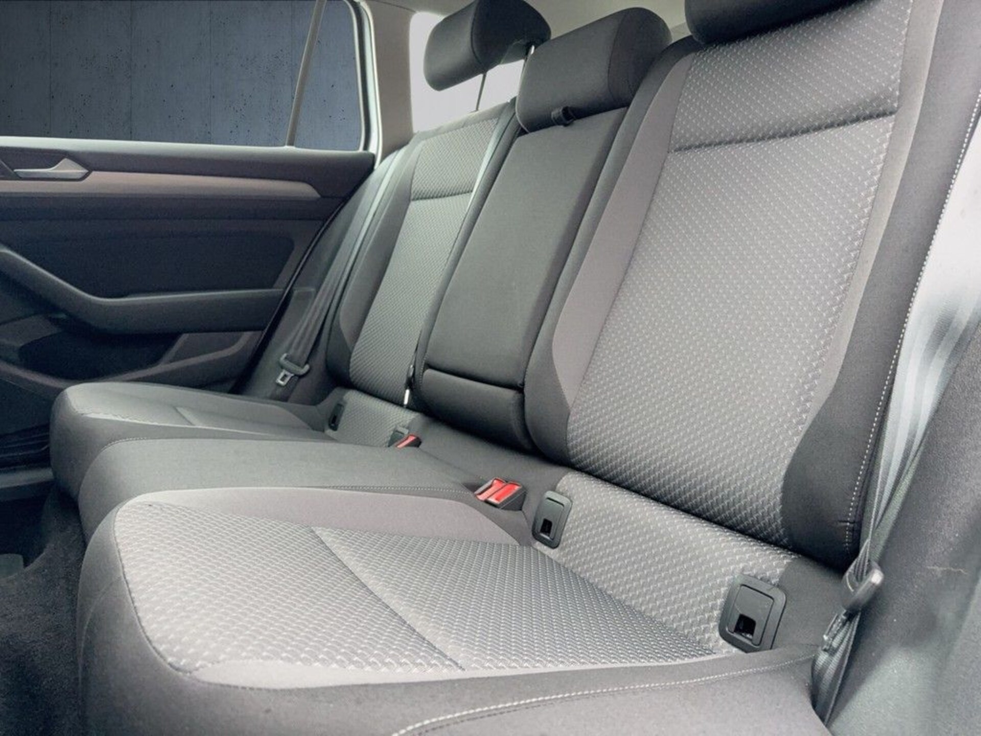 Volkswagen Passat Variant Basis-Modell