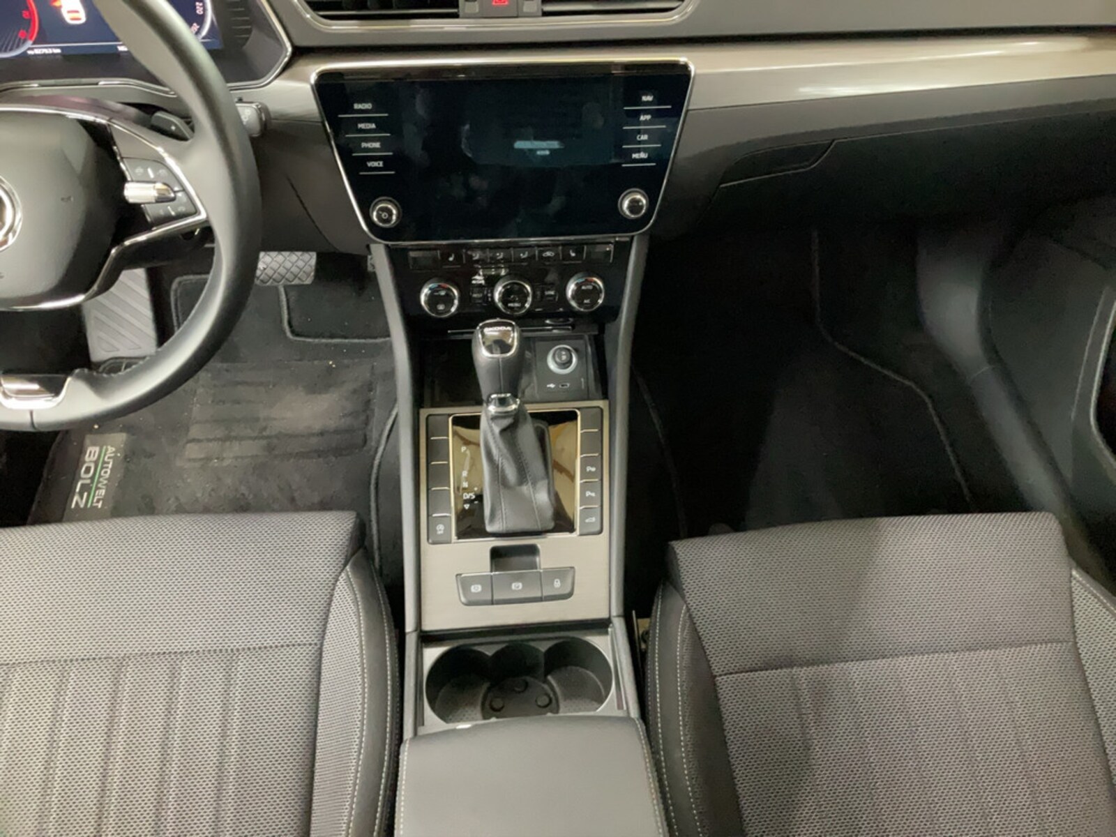 Škoda Superb Combi – Bild 16