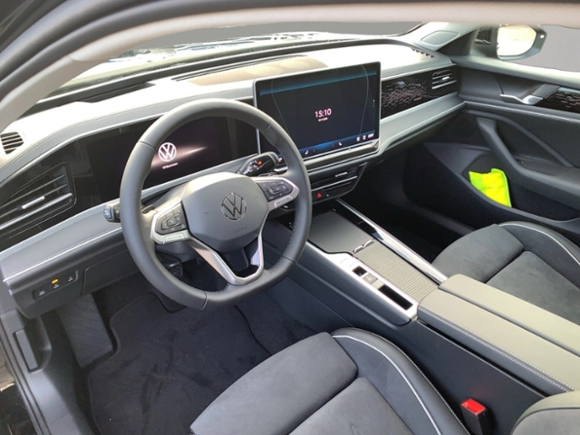 Volkswagen Passat Elegance