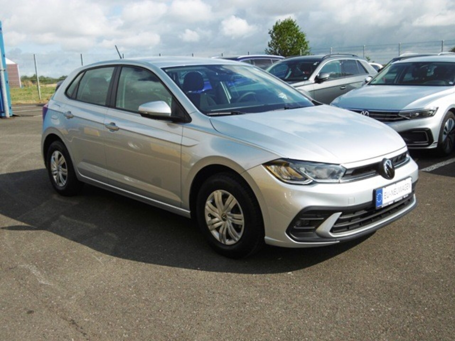 Volkswagen Polo Basis-Modell