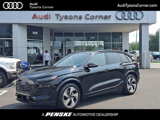 Photo of 2025 Audi Q6 e-tron 