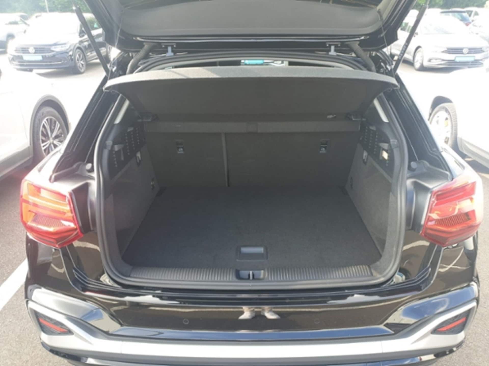 Audi Q2 S line