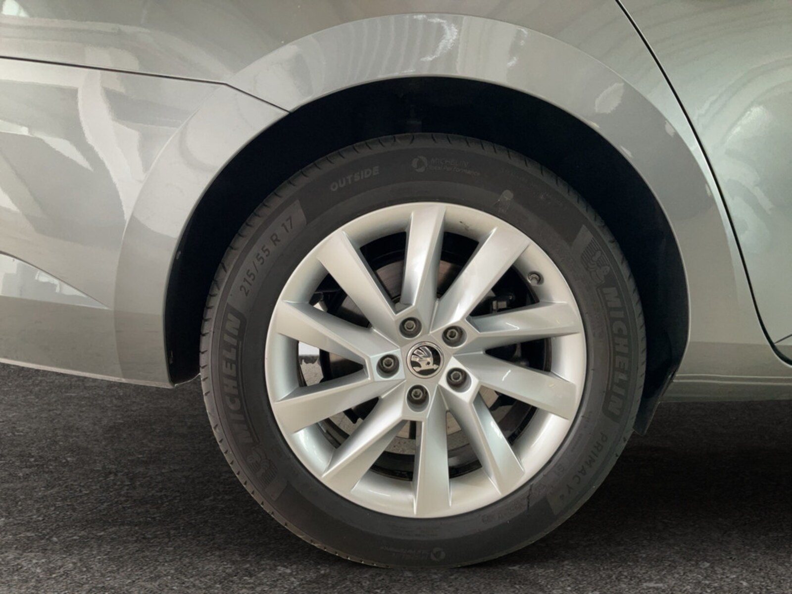 Škoda Superb Combi – Bild 19