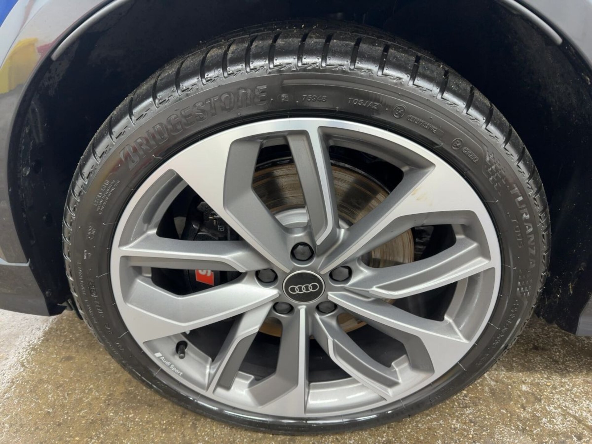 Audi SQ2