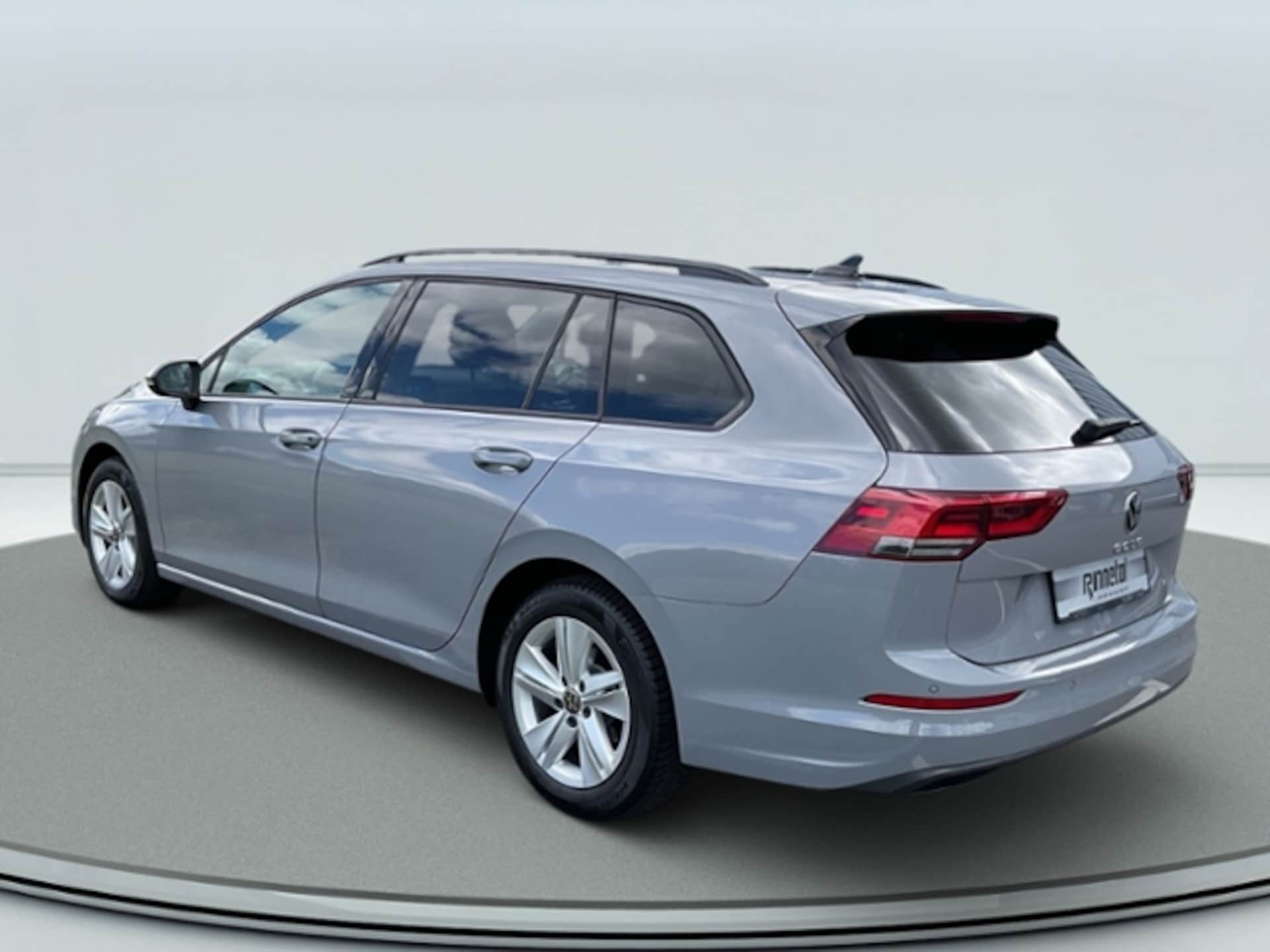 Volkswagen Golf Variant Life