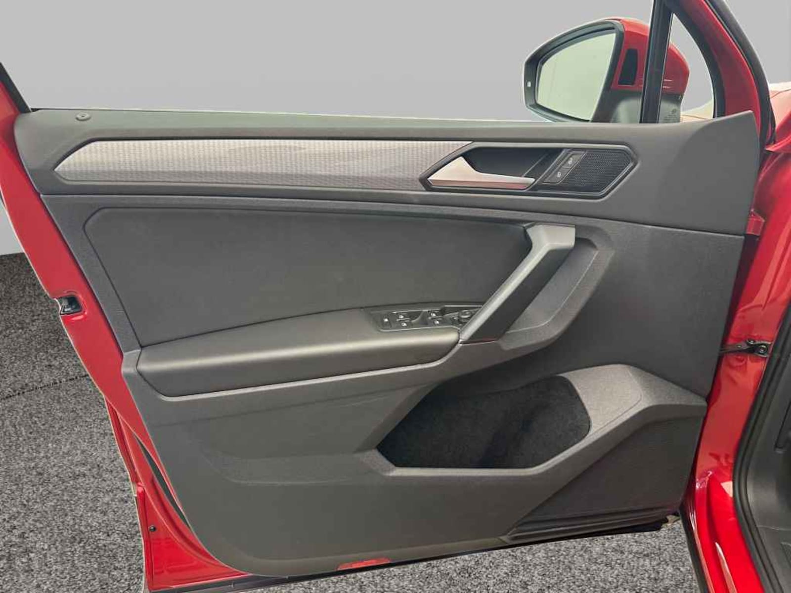 Volkswagen Tiguan – Bild 9