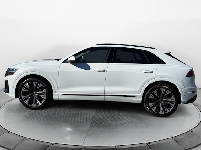 2026 Audi Q8