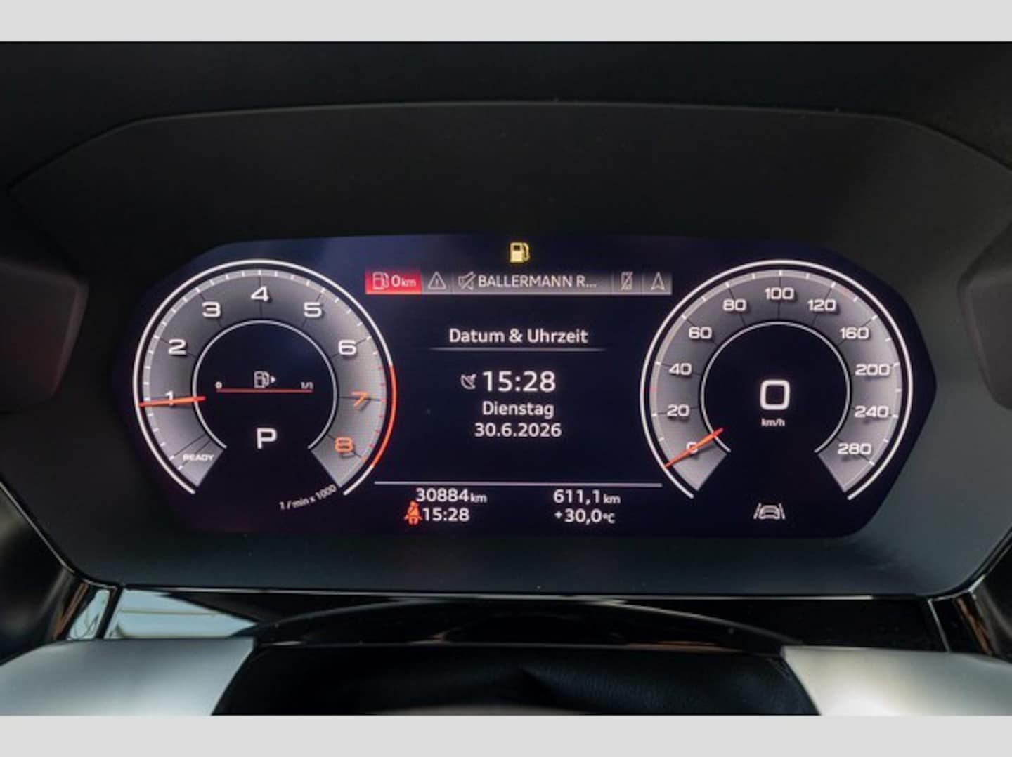 Bild über Audi A3 Limousine S line 35 TFSI S tronic - für weitere Informationen kontaktieren Sie den Audi Partner
