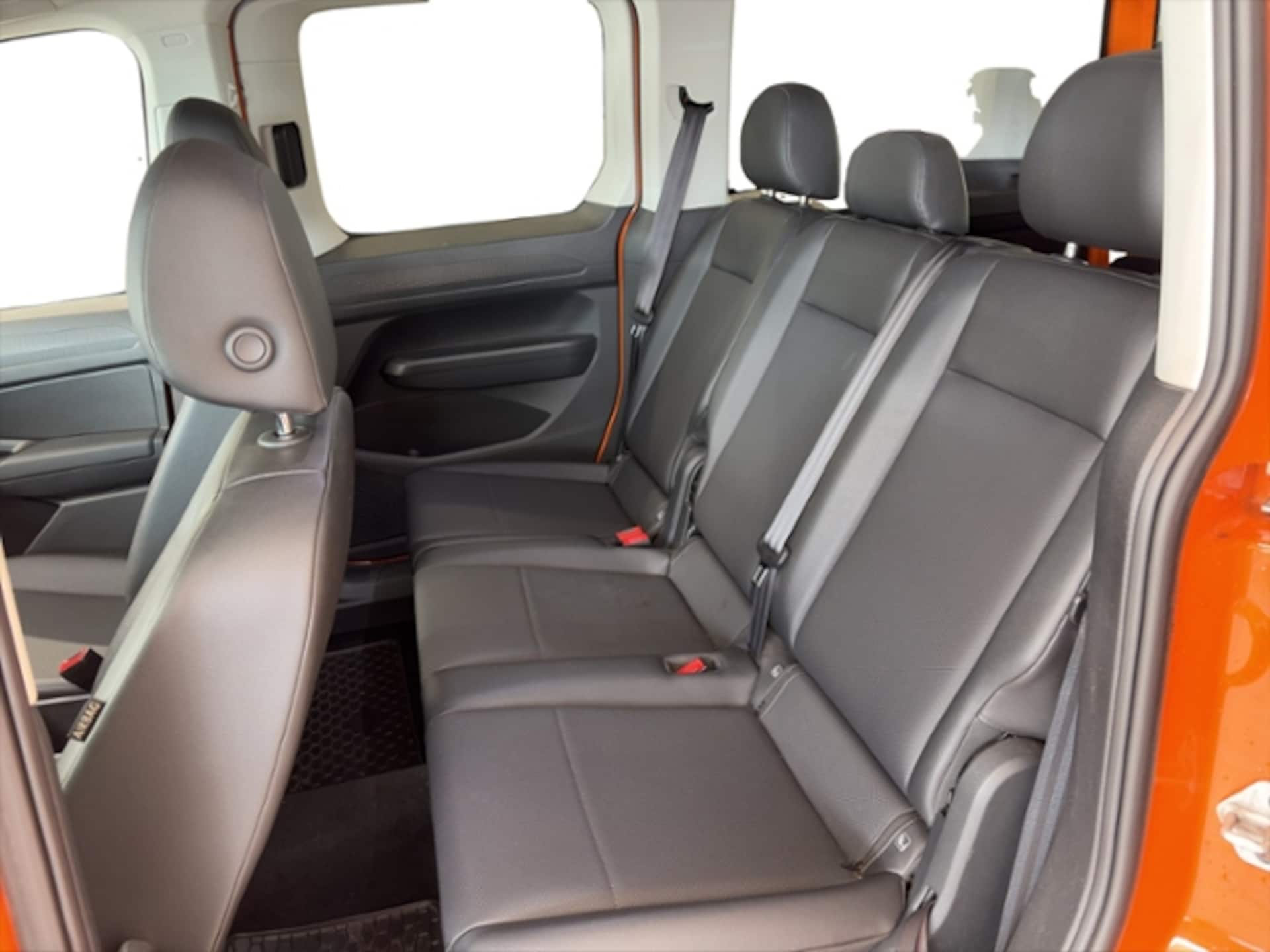 Volkswagen Caddy Kombi Basis-Modell