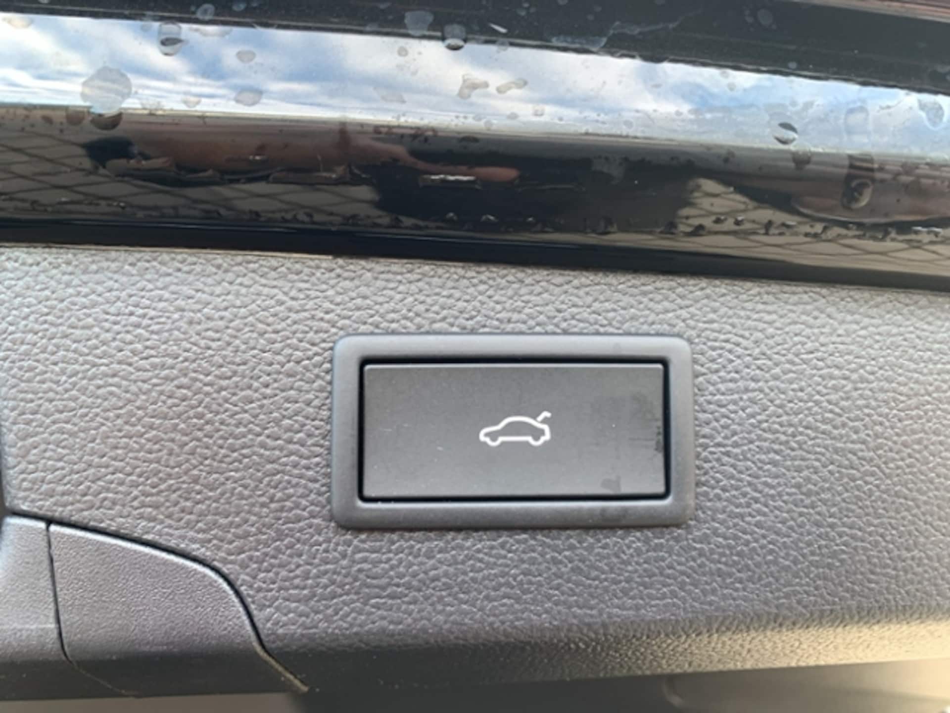 Volkswagen Passat Elegance