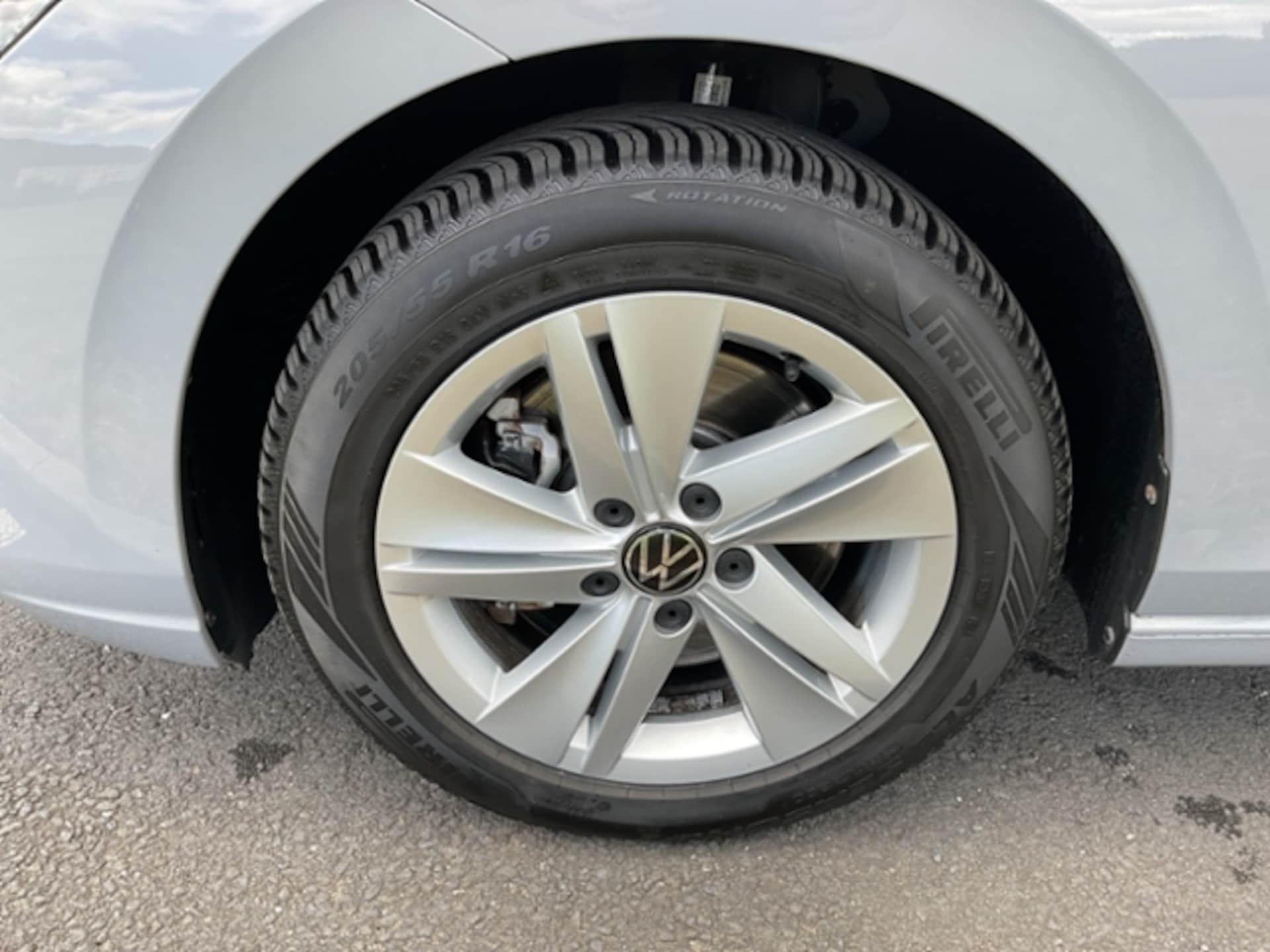 Volkswagen Golf Variant Life