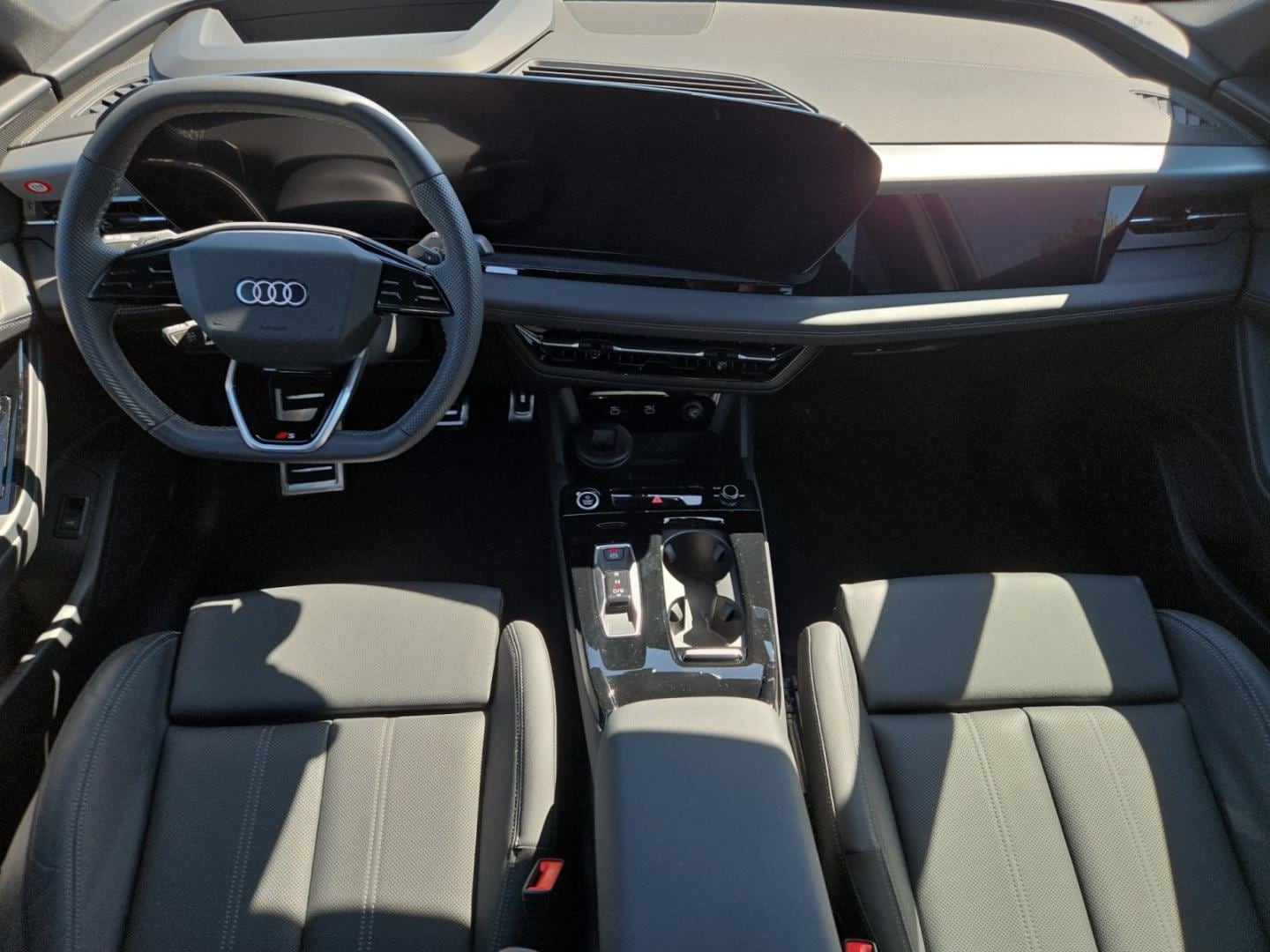 Bild über Audi Q6 Sportback e-tron e-tron - für weitere Informationen kontaktieren Sie den Audi Partner