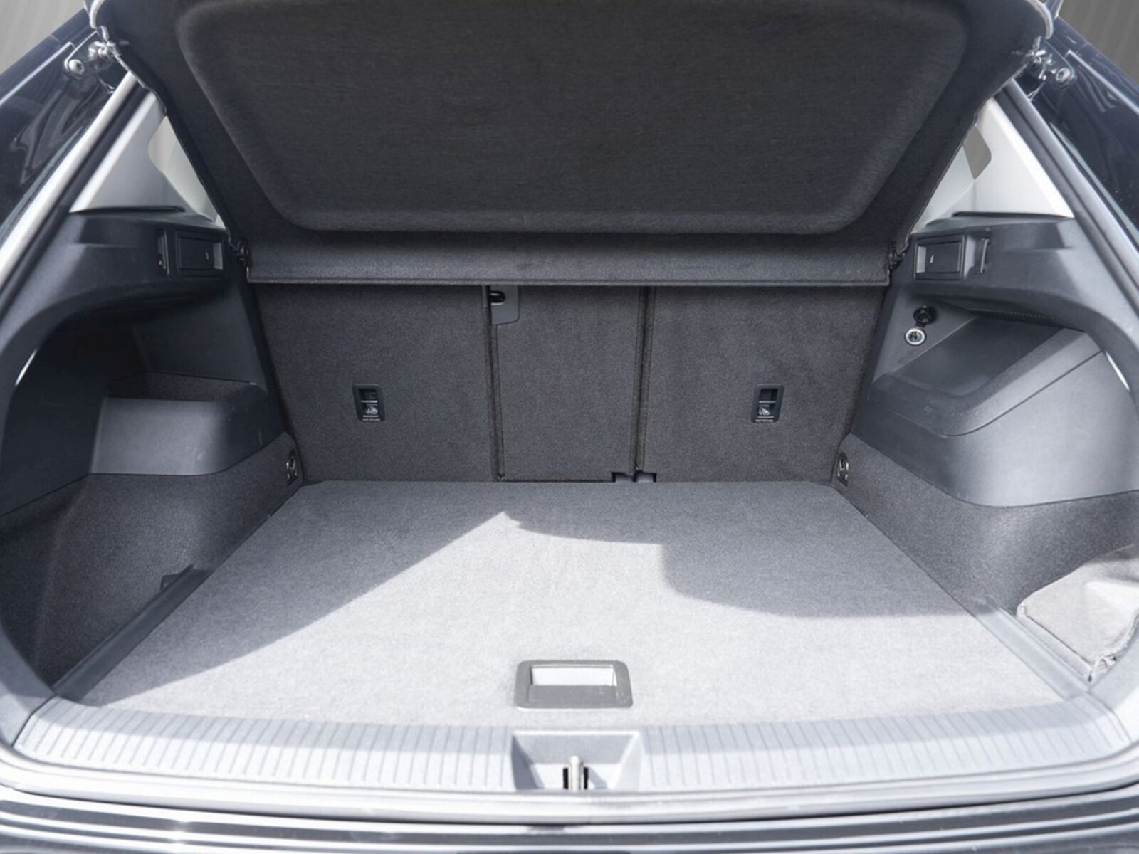 Volkswagen Tiguan – Bild 7