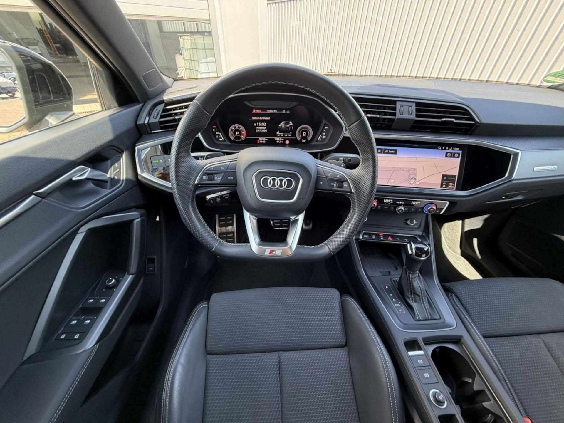 Audi Q3 Sportback S line