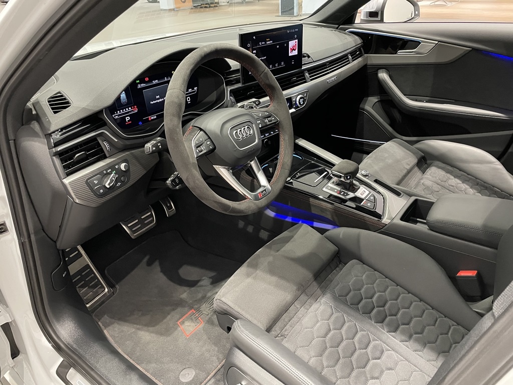 Image about Audi RS 4 Avant RS 4 Avant 450 hk tiptronic