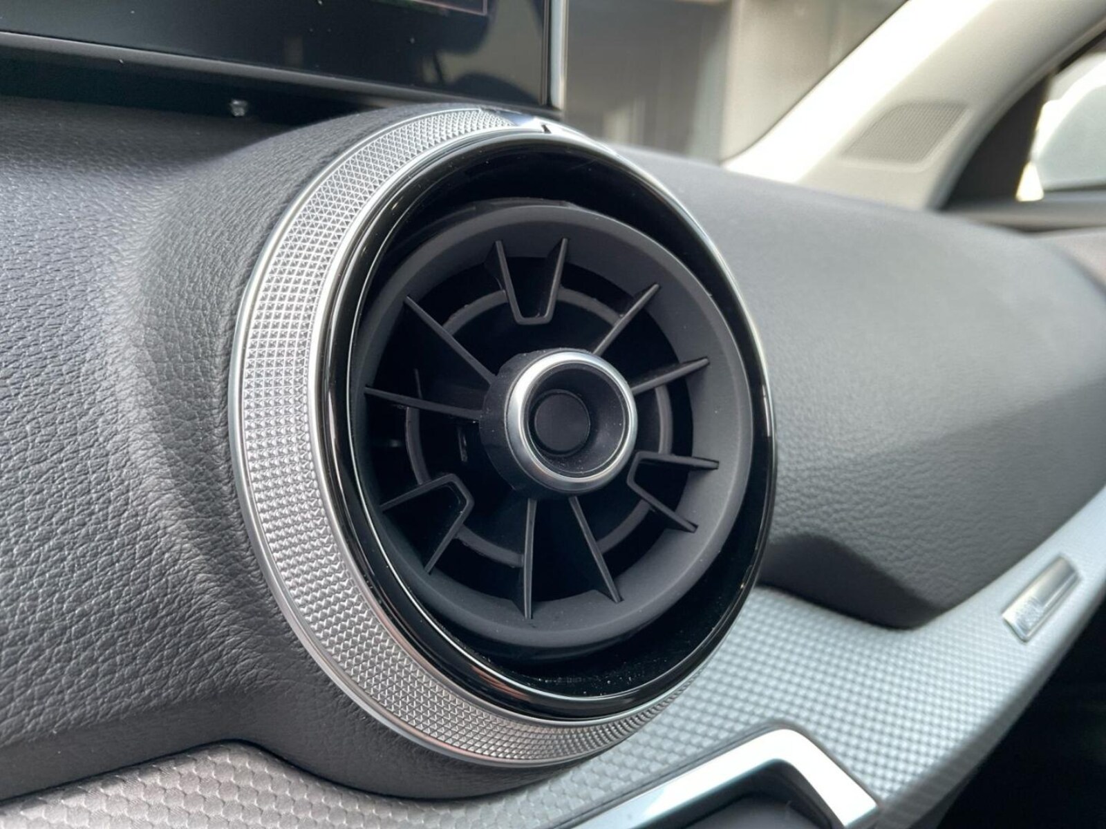 Audi Q2 – Bild 30