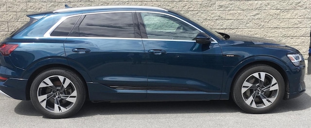 2022 Audi e-tron