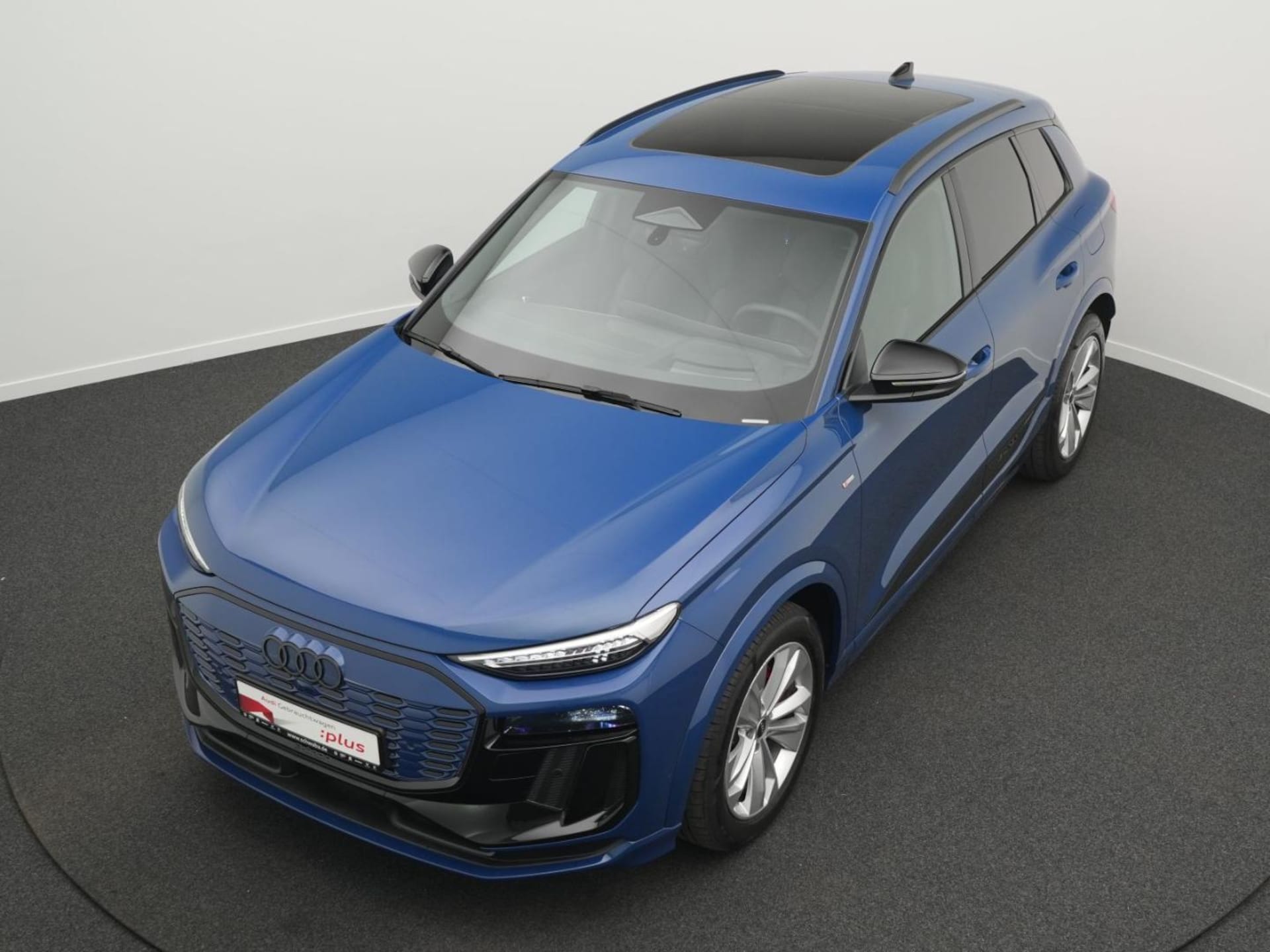 Audi Q6 SUV e-tron