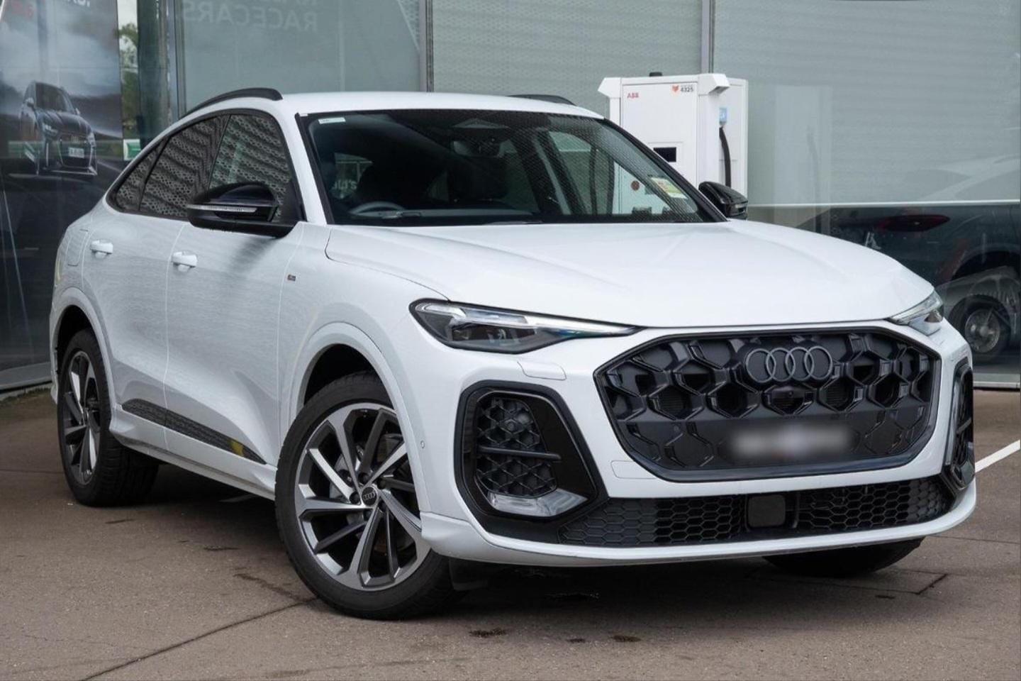 Image about Audi Q5 Sportback TFSI 150 kW