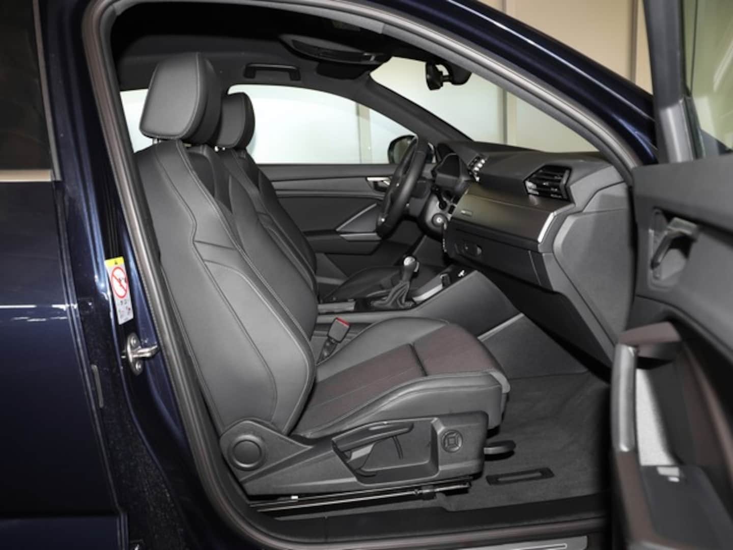 Bild über Audi Q3 Sportback S line 35 TDI S tronic - für weitere Informationen kontaktieren Sie den Audi Partner