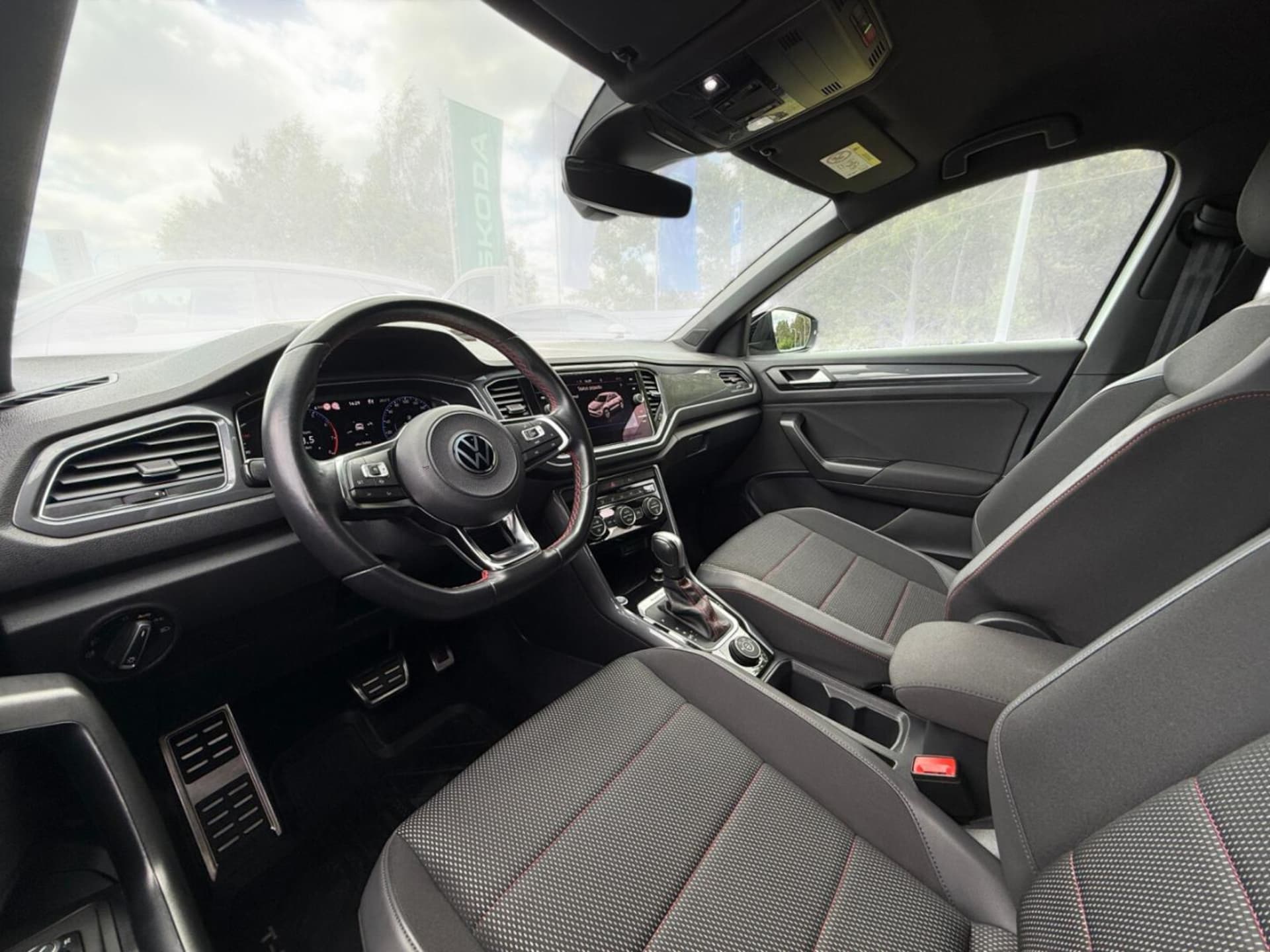 Volkswagen T-Roc Sport