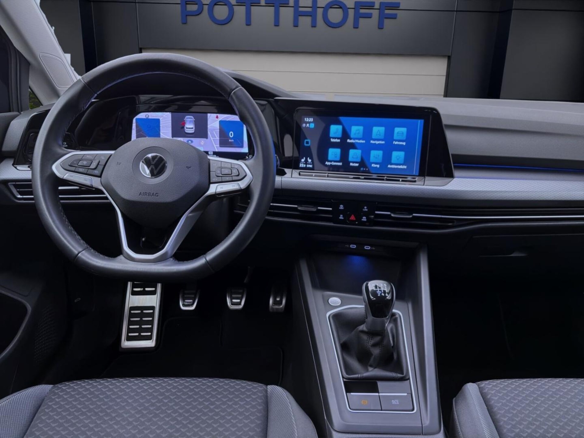 Volkswagen Golf Active