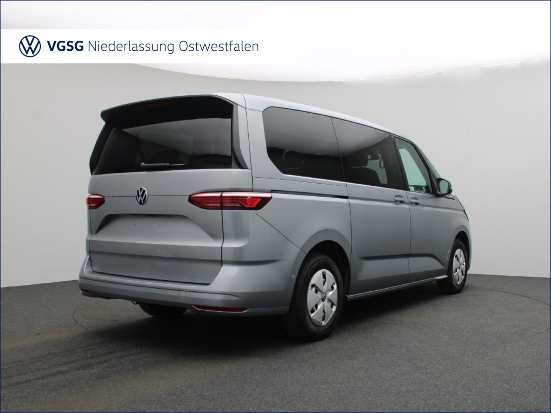 Volkswagen Multivan Langversion Basis-Modell
