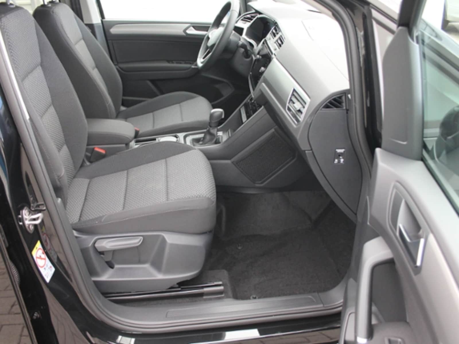 Volkswagen Touran – Bild 14