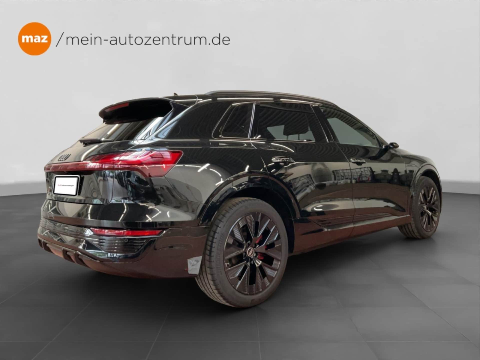Audi Q8 e-tron S line