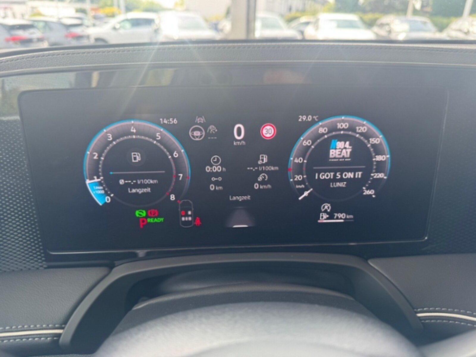 Volkswagen Passat – Bild 23