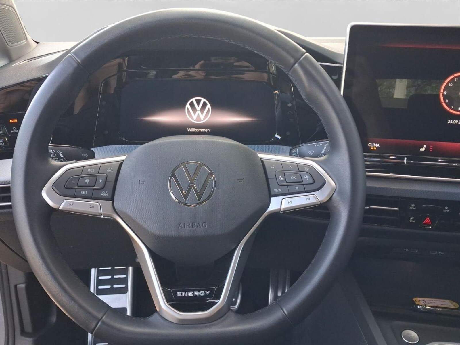 Volkswagen Golf Variant – Bild 9