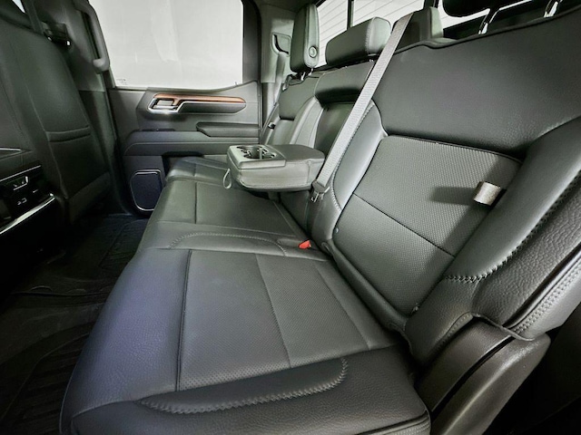 2023 GMC Sierra