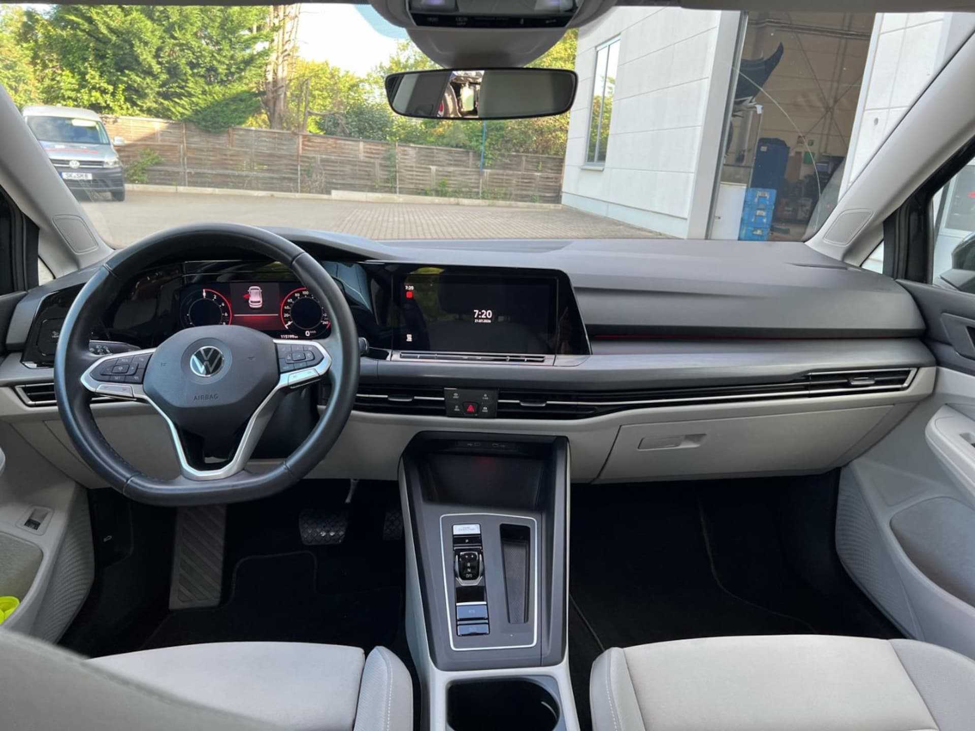 Volkswagen Golf Style